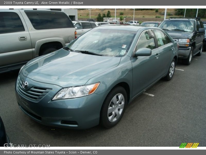 Aloe Green Metallic / Bisque 2009 Toyota Camry LE