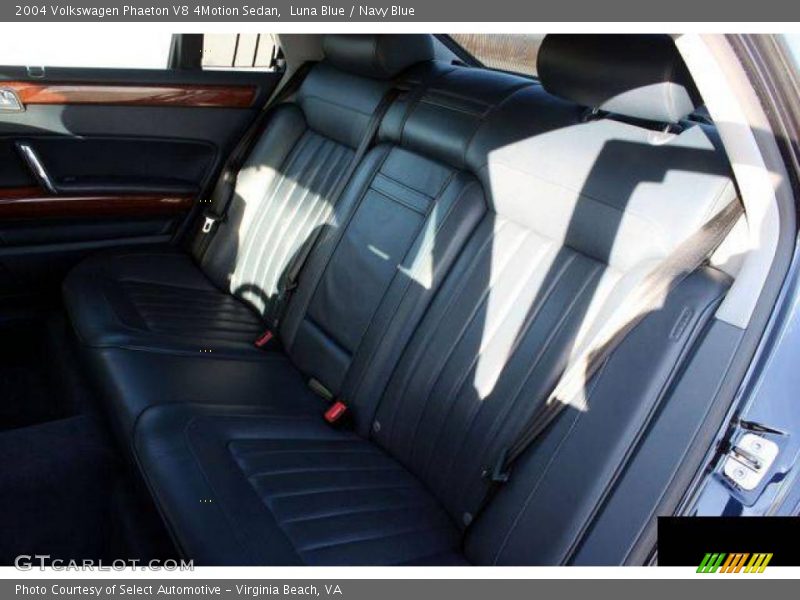 Luna Blue / Navy Blue 2004 Volkswagen Phaeton V8 4Motion Sedan