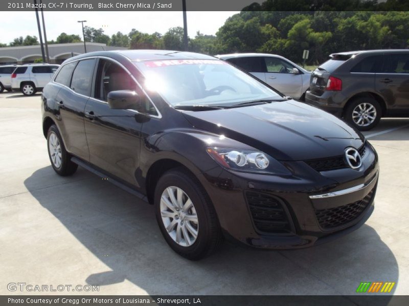 Front 3/4 View of 2011 CX-7 i Touring