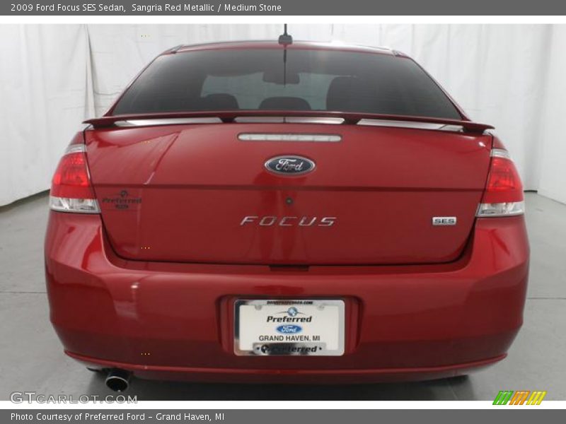 Sangria Red Metallic / Medium Stone 2009 Ford Focus SES Sedan