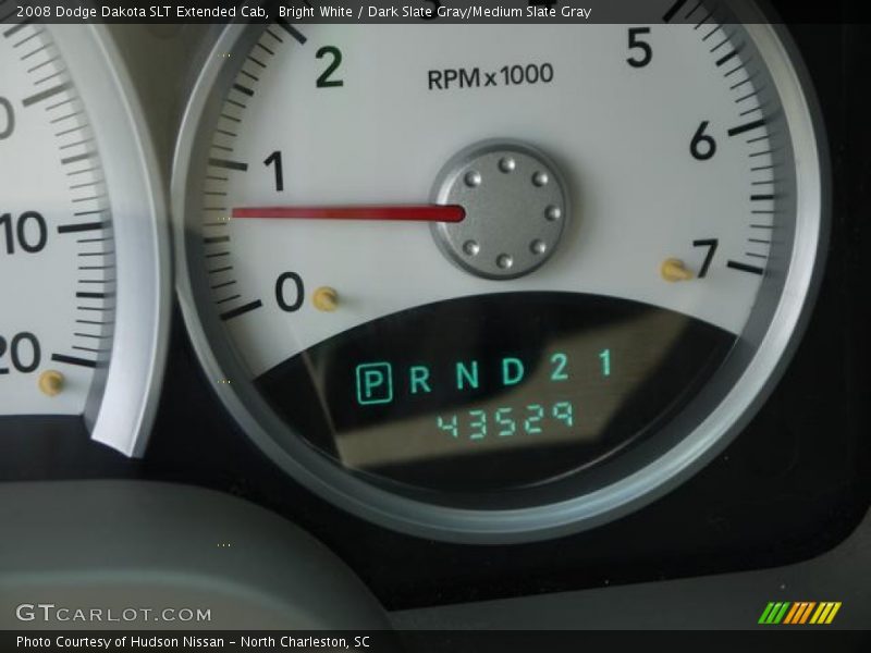 Bright White / Dark Slate Gray/Medium Slate Gray 2008 Dodge Dakota SLT Extended Cab