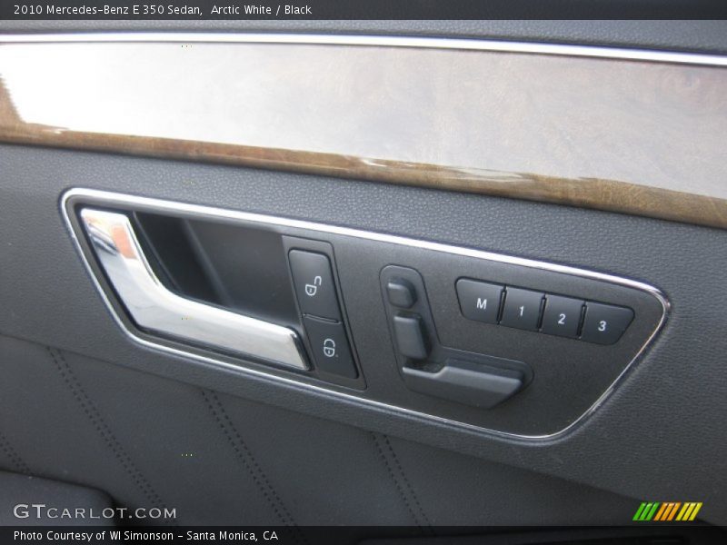 Arctic White / Black 2010 Mercedes-Benz E 350 Sedan