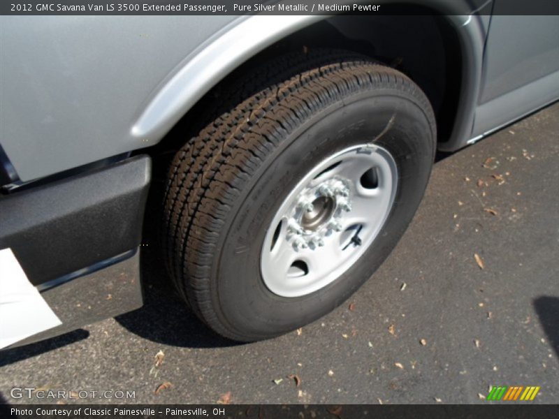 Pure Silver Metallic / Medium Pewter 2012 GMC Savana Van LS 3500 Extended Passenger