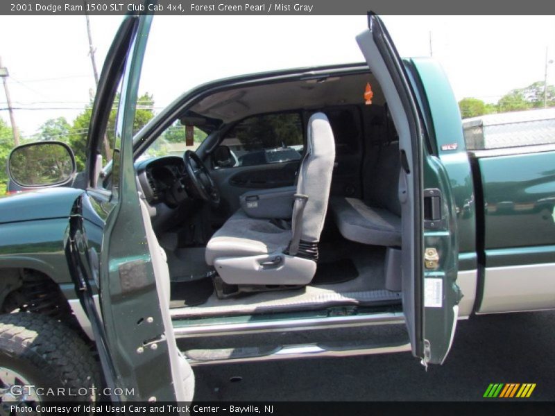 Forest Green Pearl / Mist Gray 2001 Dodge Ram 1500 SLT Club Cab 4x4