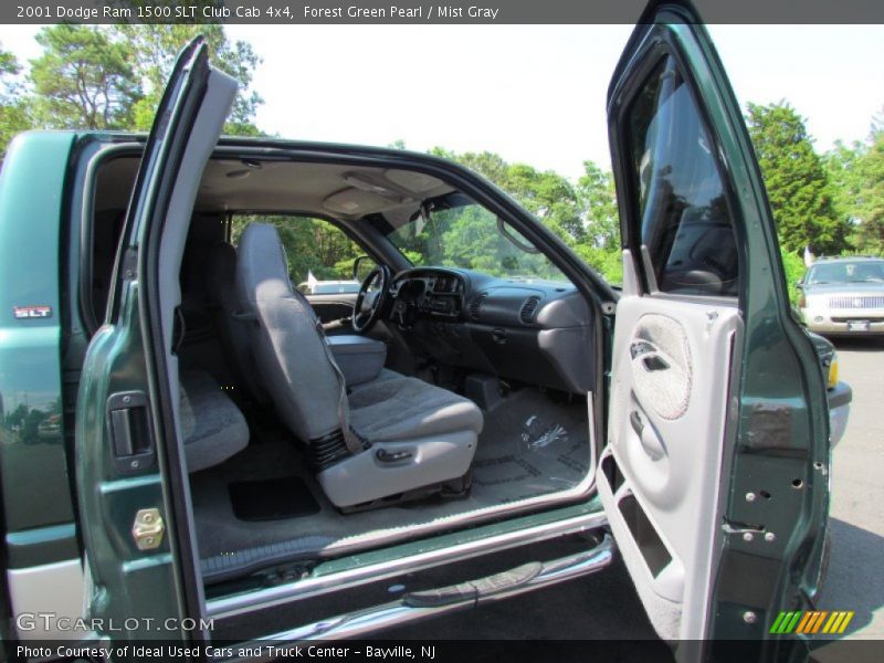 Forest Green Pearl / Mist Gray 2001 Dodge Ram 1500 SLT Club Cab 4x4