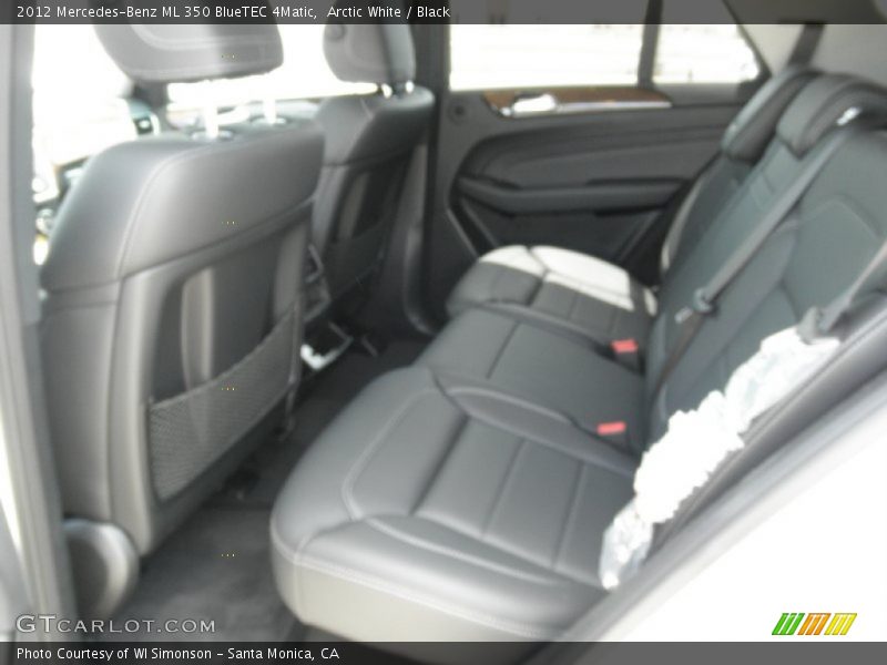 Arctic White / Black 2012 Mercedes-Benz ML 350 BlueTEC 4Matic