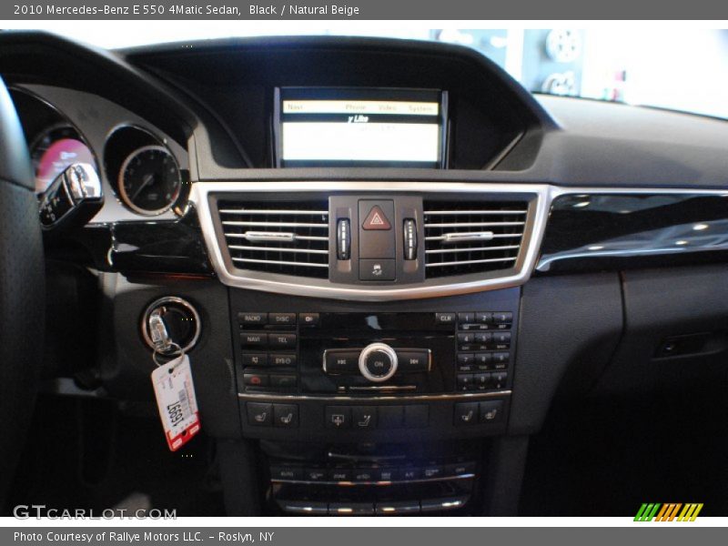 Black / Natural Beige 2010 Mercedes-Benz E 550 4Matic Sedan