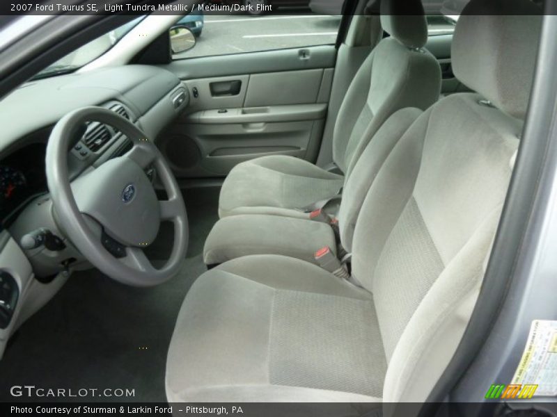 Light Tundra Metallic / Medium/Dark Flint 2007 Ford Taurus SE
