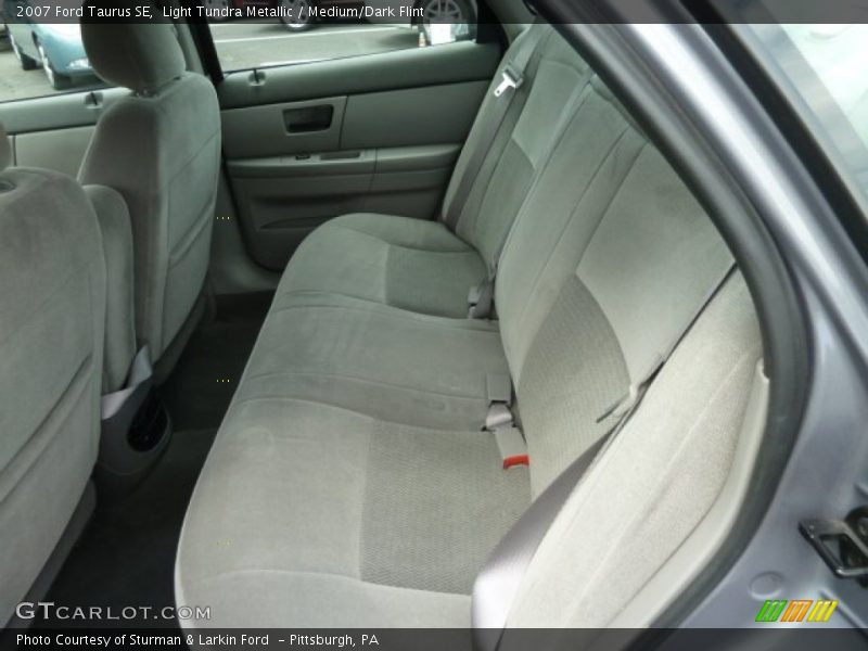 Light Tundra Metallic / Medium/Dark Flint 2007 Ford Taurus SE