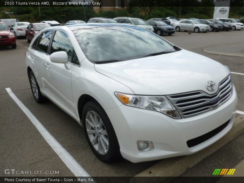 Blizzard White Pearl / Gray 2010 Toyota Venza AWD