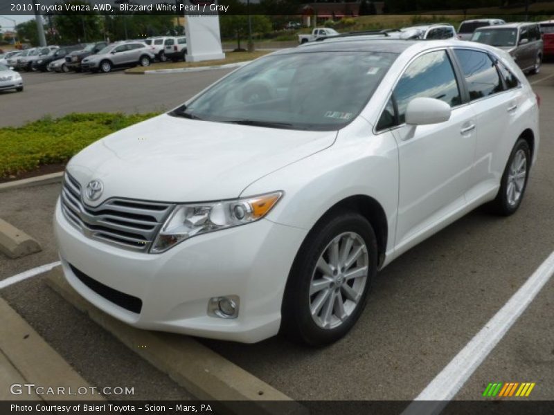 Blizzard White Pearl / Gray 2010 Toyota Venza AWD