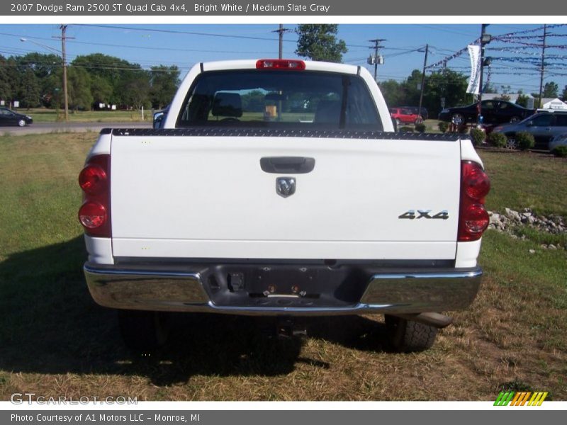 Bright White / Medium Slate Gray 2007 Dodge Ram 2500 ST Quad Cab 4x4