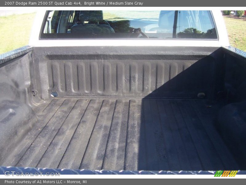 Bright White / Medium Slate Gray 2007 Dodge Ram 2500 ST Quad Cab 4x4