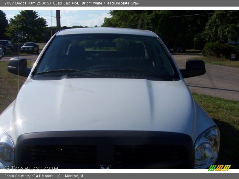 Bright White / Medium Slate Gray 2007 Dodge Ram 2500 ST Quad Cab 4x4