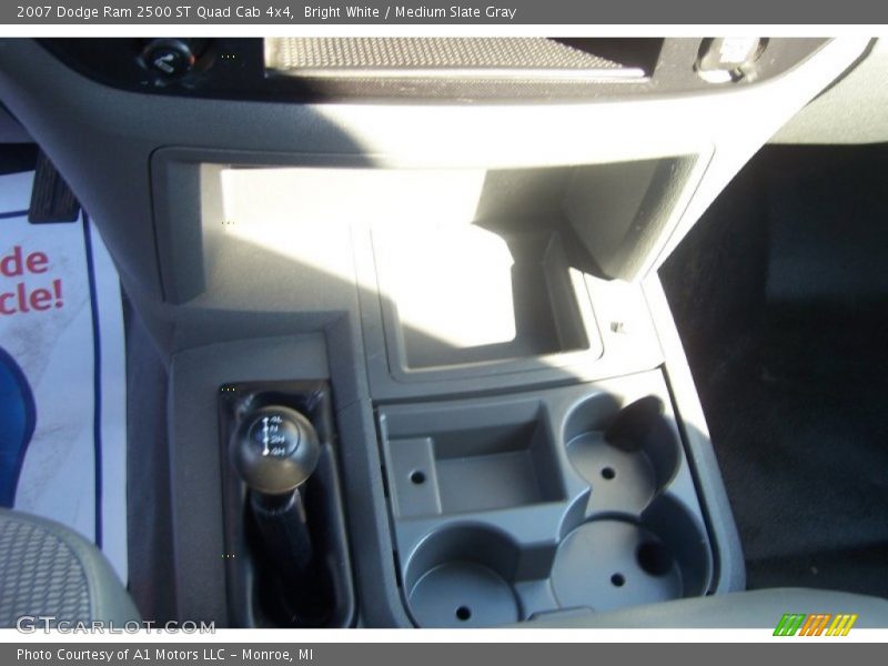 Bright White / Medium Slate Gray 2007 Dodge Ram 2500 ST Quad Cab 4x4