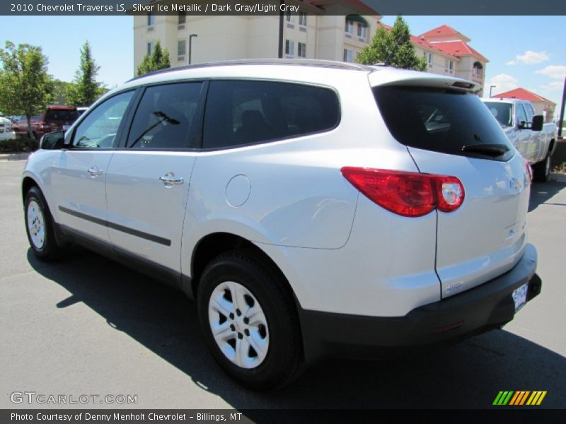 Silver Ice Metallic / Dark Gray/Light Gray 2010 Chevrolet Traverse LS