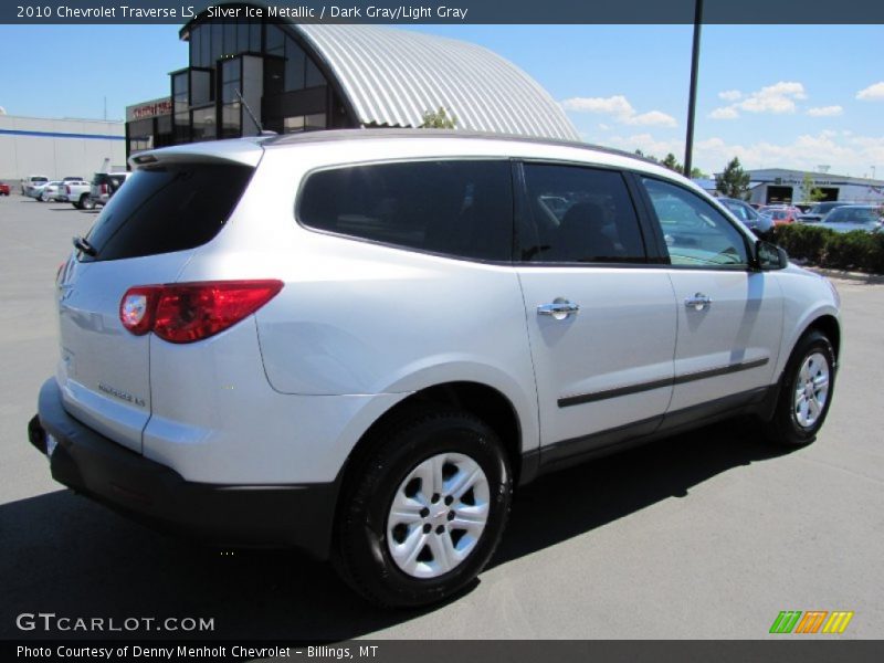 Silver Ice Metallic / Dark Gray/Light Gray 2010 Chevrolet Traverse LS