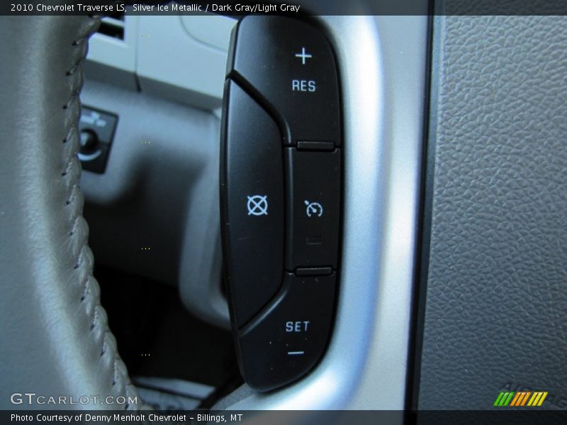 Silver Ice Metallic / Dark Gray/Light Gray 2010 Chevrolet Traverse LS