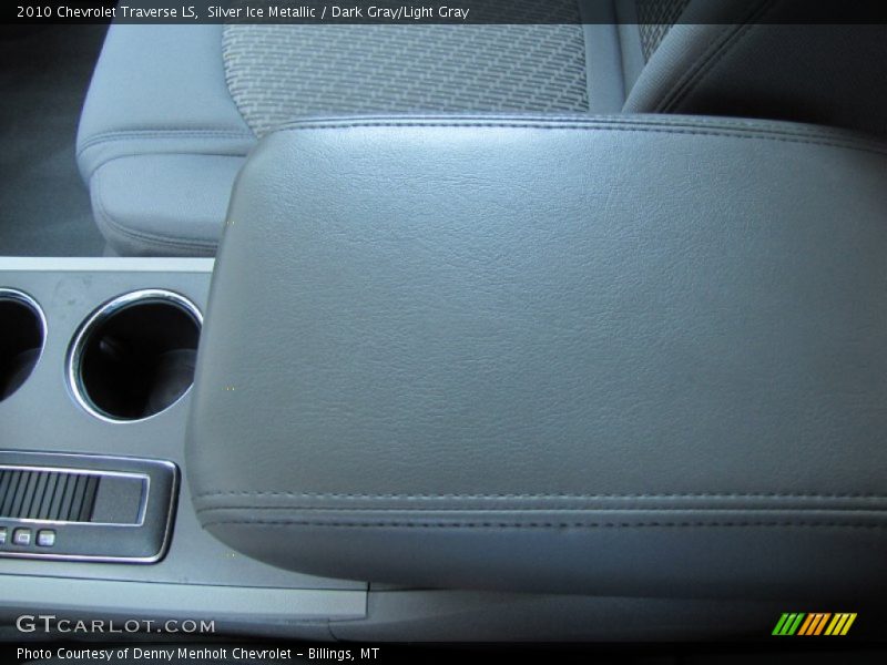 Silver Ice Metallic / Dark Gray/Light Gray 2010 Chevrolet Traverse LS