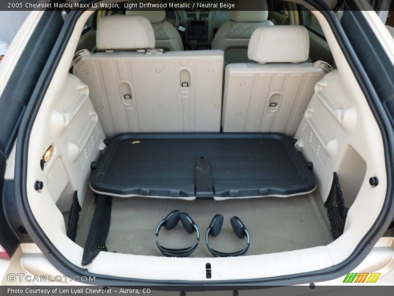 Light Driftwood Metallic / Neutral Beige 2005 Chevrolet Malibu Maxx LS Wagon
