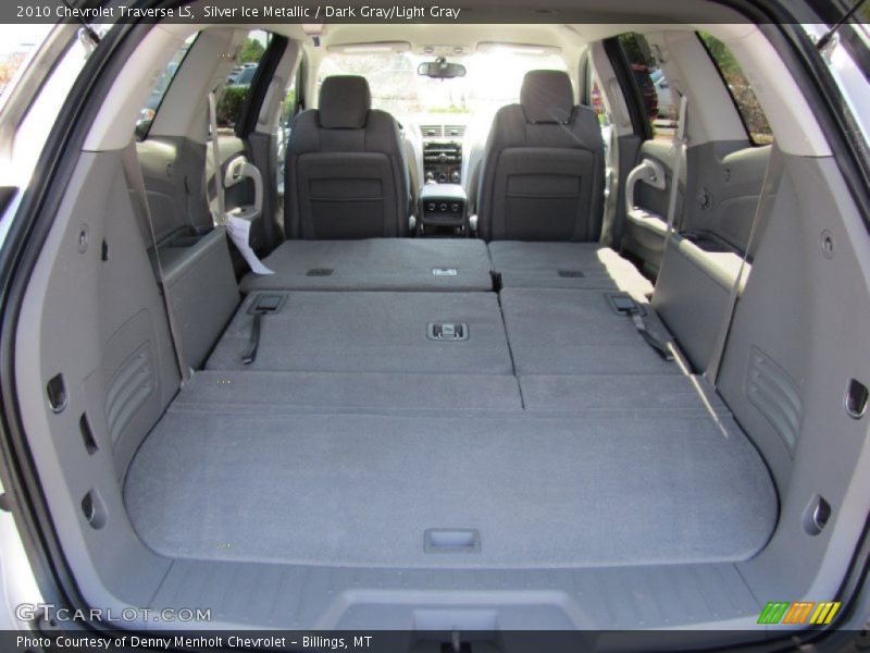 Silver Ice Metallic / Dark Gray/Light Gray 2010 Chevrolet Traverse LS