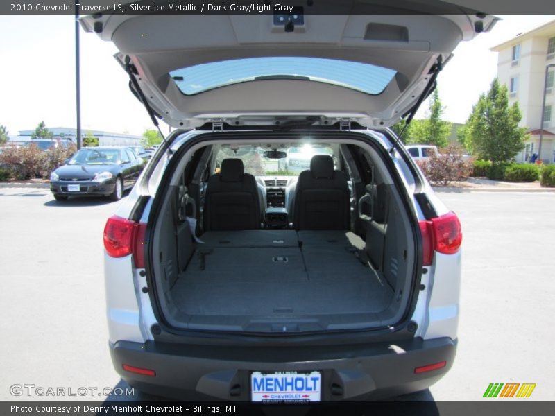 Silver Ice Metallic / Dark Gray/Light Gray 2010 Chevrolet Traverse LS