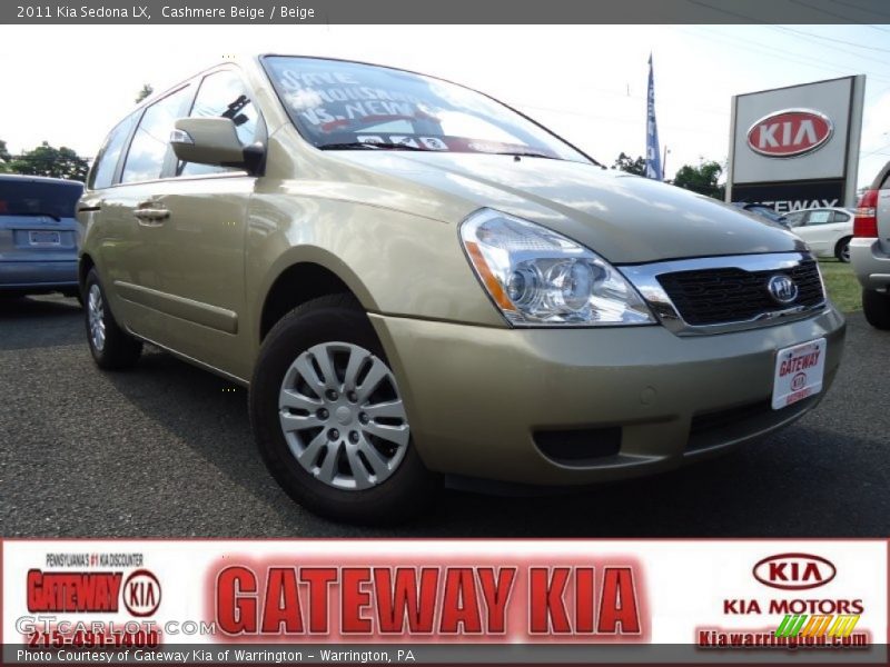 Cashmere Beige / Beige 2011 Kia Sedona LX
