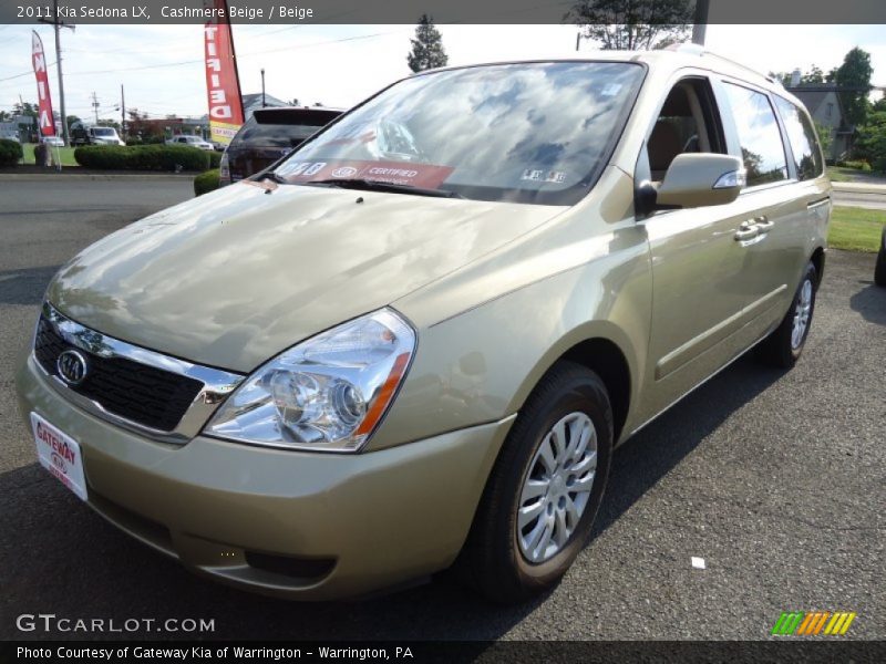 Cashmere Beige / Beige 2011 Kia Sedona LX