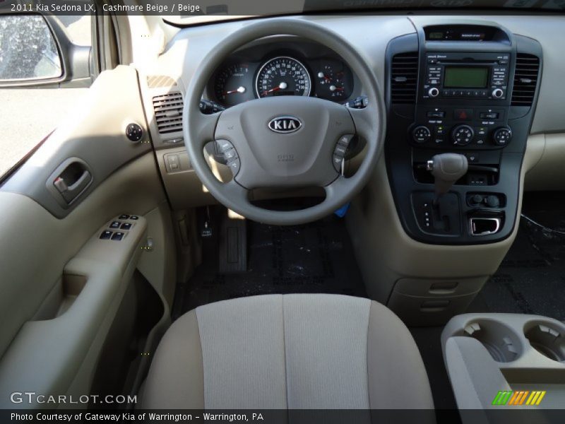 Cashmere Beige / Beige 2011 Kia Sedona LX