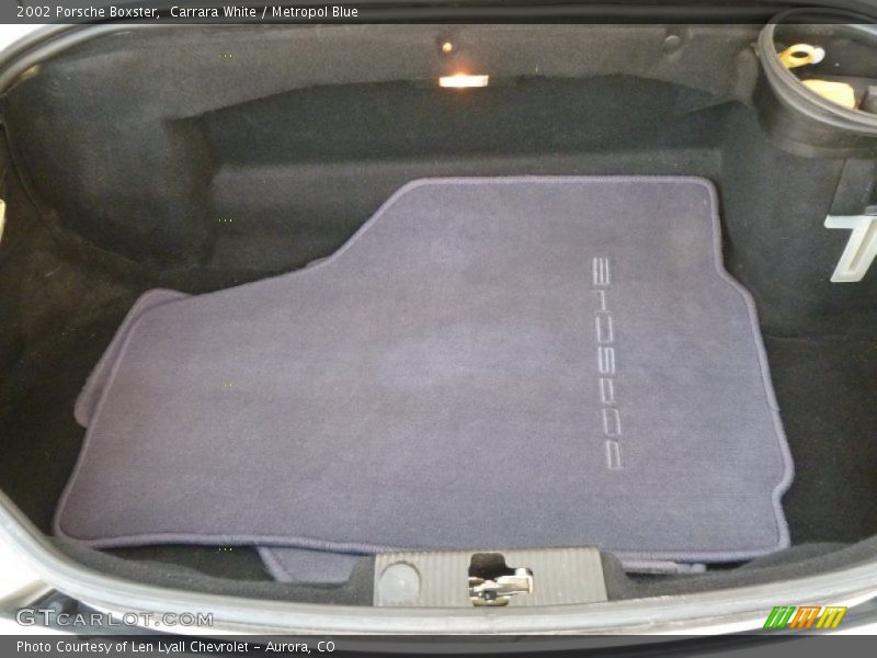 Carrara White / Metropol Blue 2002 Porsche Boxster