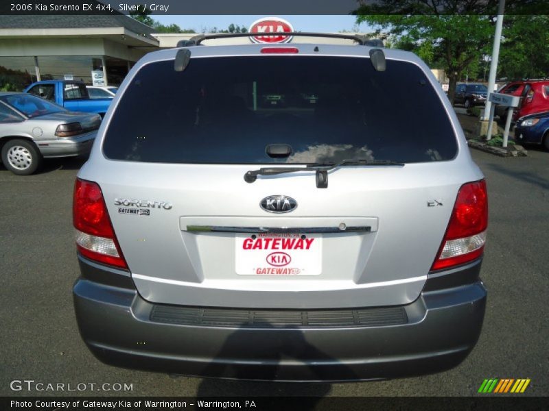 Silver / Gray 2006 Kia Sorento EX 4x4