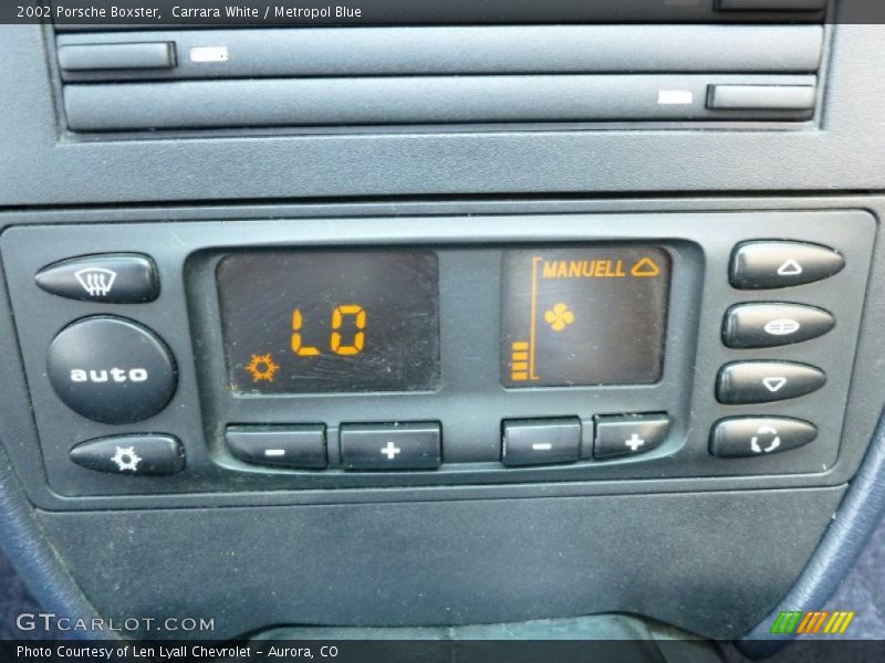 Carrara White / Metropol Blue 2002 Porsche Boxster