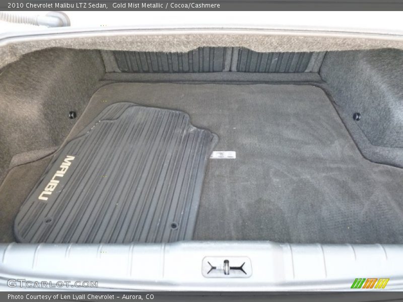 Gold Mist Metallic / Cocoa/Cashmere 2010 Chevrolet Malibu LTZ Sedan