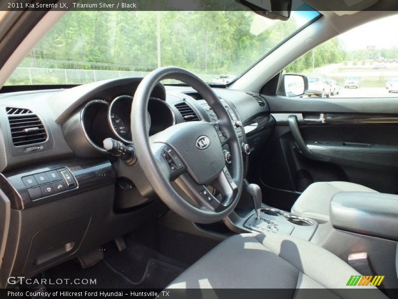 Titanium Silver / Black 2011 Kia Sorento LX
