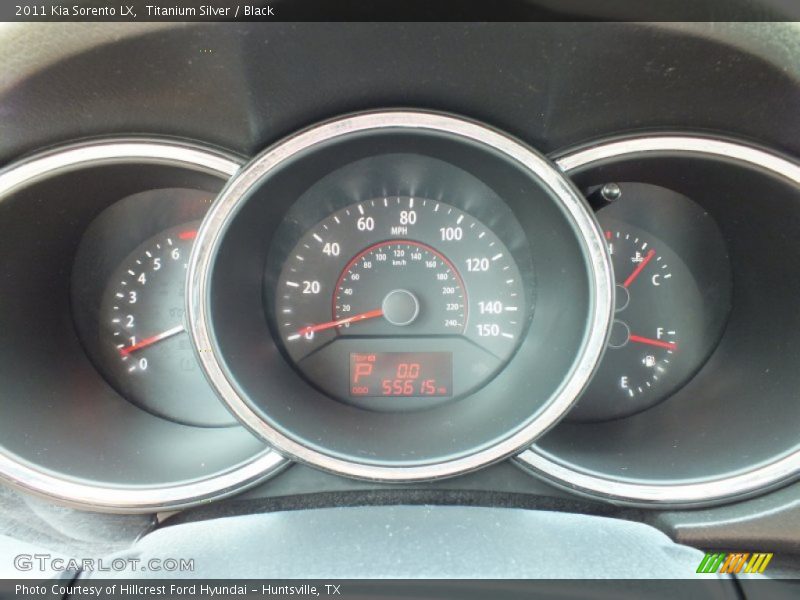 Titanium Silver / Black 2011 Kia Sorento LX