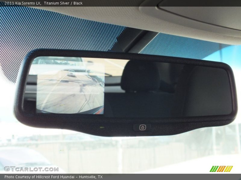 Titanium Silver / Black 2011 Kia Sorento LX