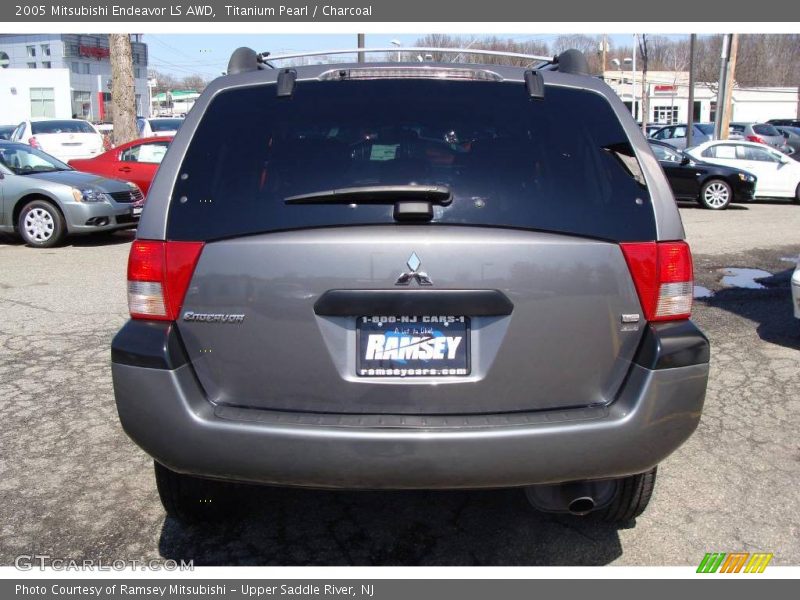 Titanium Pearl / Charcoal 2005 Mitsubishi Endeavor LS AWD