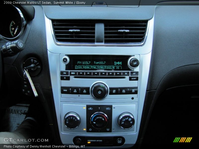 Summit White / Ebony 2009 Chevrolet Malibu LT Sedan