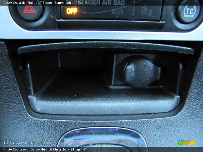 Summit White / Ebony 2009 Chevrolet Malibu LT Sedan