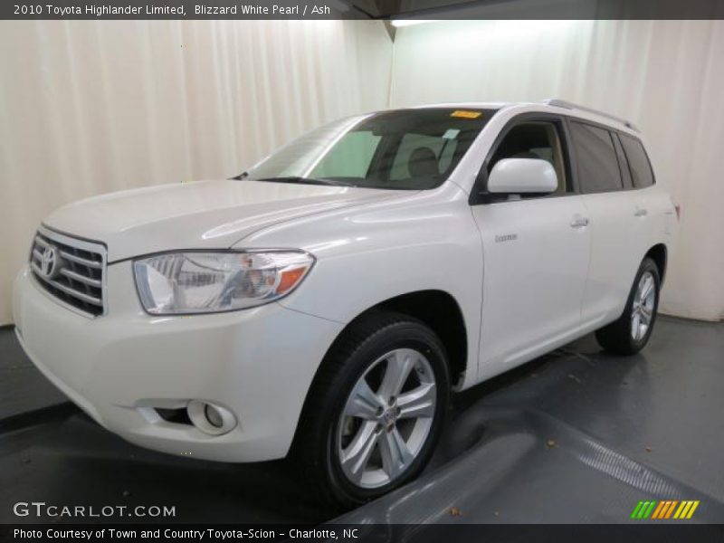 Blizzard White Pearl / Ash 2010 Toyota Highlander Limited