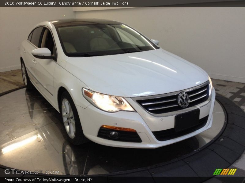Candy White / Cornsilk Beige Two Tone 2010 Volkswagen CC Luxury