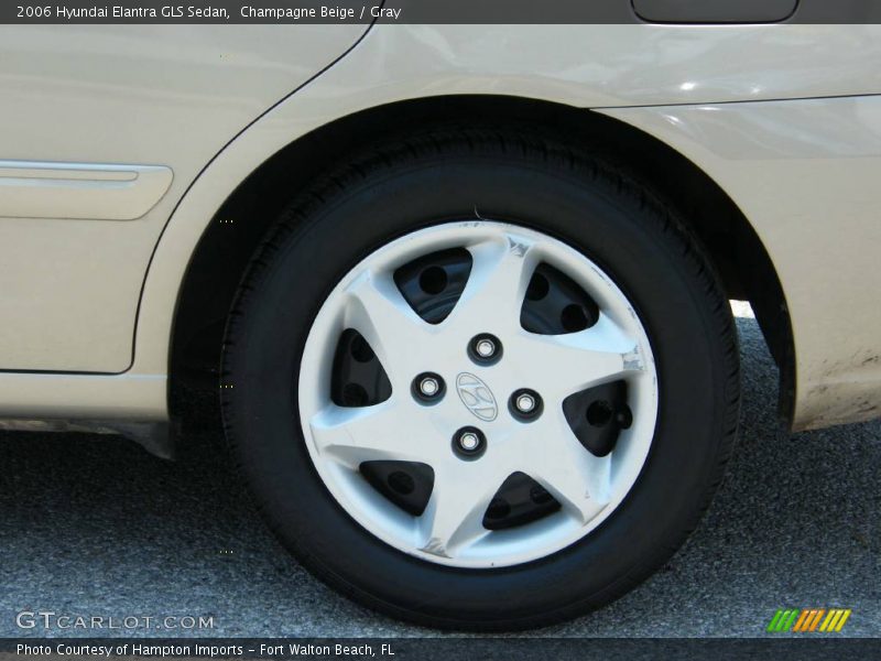 Champagne Beige / Gray 2006 Hyundai Elantra GLS Sedan