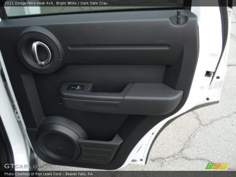 Bright White / Dark Slate Gray 2011 Dodge Nitro Heat 4x4