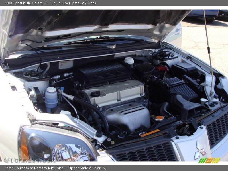 Liquid Silver Metallic / Black 2006 Mitsubishi Galant SE
