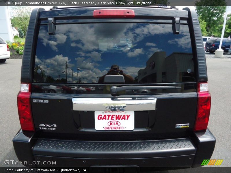 Black Clearcoat / Dark Slate Gray/Light Graystone 2007 Jeep Commander Limited 4x4