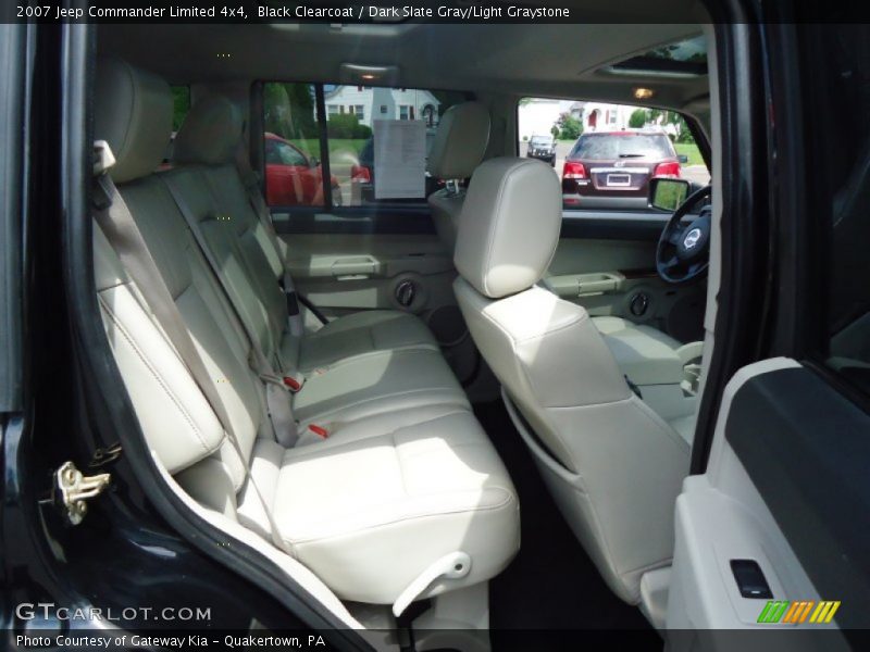 Black Clearcoat / Dark Slate Gray/Light Graystone 2007 Jeep Commander Limited 4x4