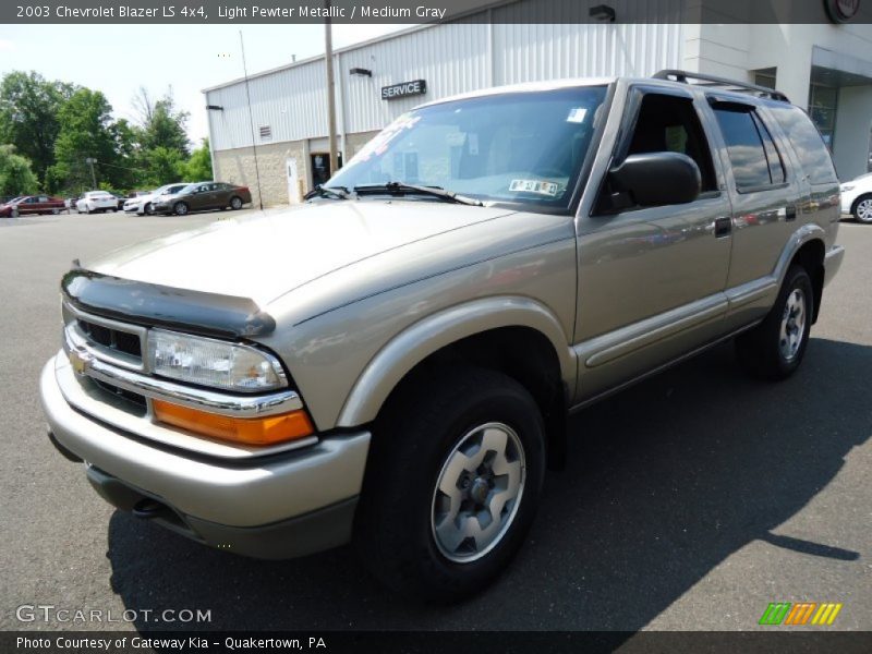 Light Pewter Metallic / Medium Gray 2003 Chevrolet Blazer LS 4x4