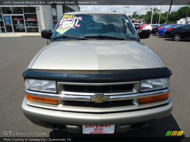Light Pewter Metallic / Medium Gray 2003 Chevrolet Blazer LS 4x4