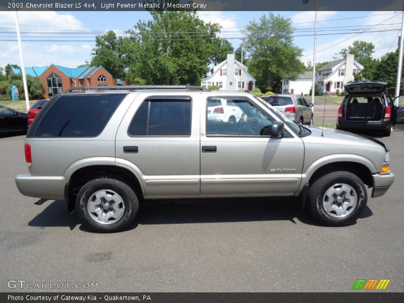 Light Pewter Metallic / Medium Gray 2003 Chevrolet Blazer LS 4x4