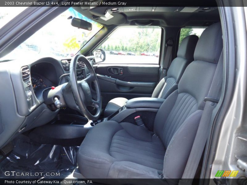 Light Pewter Metallic / Medium Gray 2003 Chevrolet Blazer LS 4x4